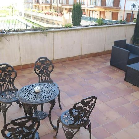 Apartamentos Palacio Azcarate Travesia Calvario เอซกาไรย์ ภายนอก รูปภาพ