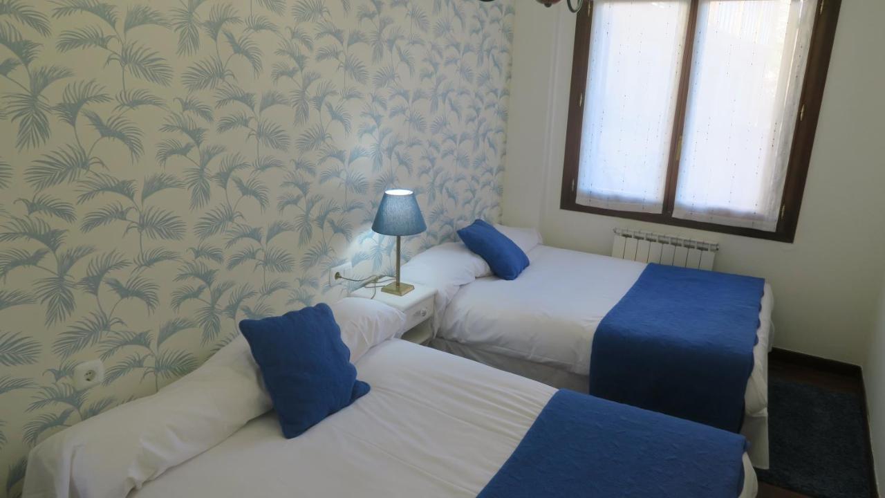 Apartamentos Palacio Azcarate Travesia Calvario เอซกาไรย์ ภายนอก รูปภาพ