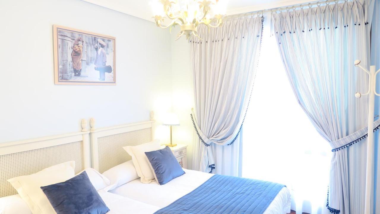 Apartamentos Palacio Azcarate Travesia Calvario เอซกาไรย์ ภายนอก รูปภาพ